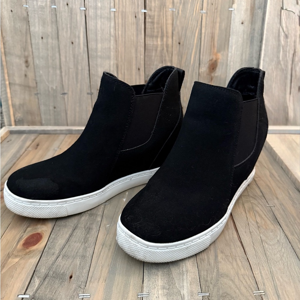 Athlefit Women's Platform Hidden Wedge Sneakers